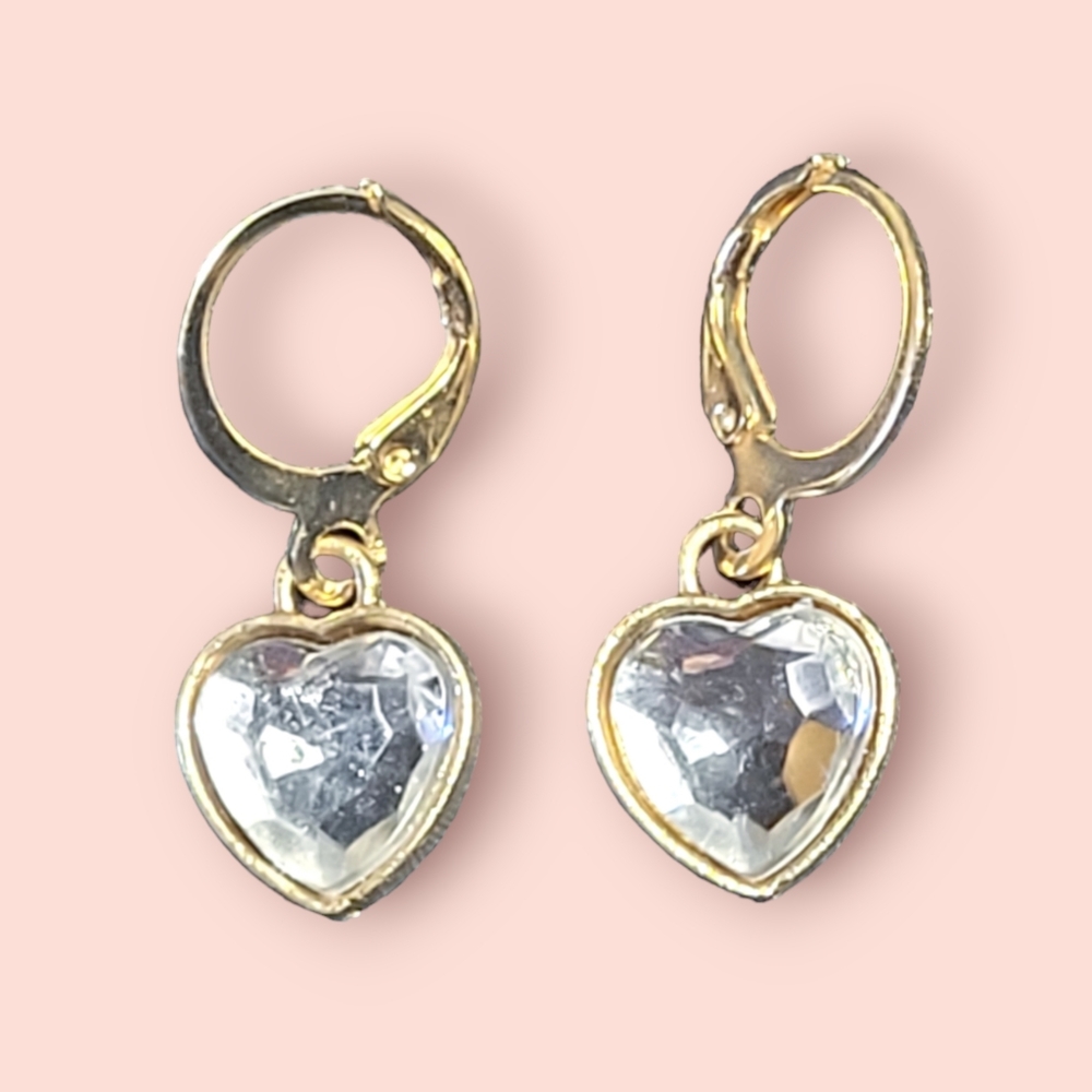 🛍️ Gold Heart Drop Earrings with Rhinestone Center